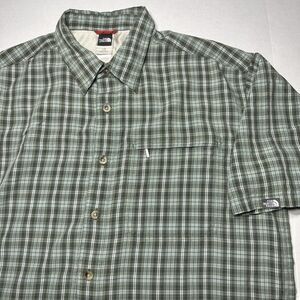 North Face Shirt Mens Green Plaid Button Up Outdoors Hiking Lightweight Large